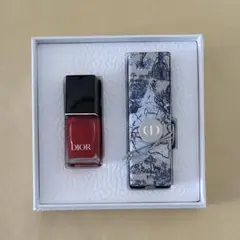 Dior ネイルエナメル 999 レッド　アイコンベルベット 720V