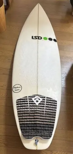 USED サーフボード 8フィート 244㎝ リーシュ フィン デッキパッド付 Agit Global Wavestorm 8ft Surfboard