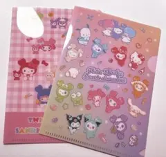 新品 サンリオ TWICE クリアファイルミニ 集合