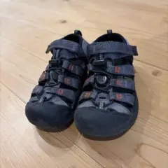 KEEN サンダル　18センチ