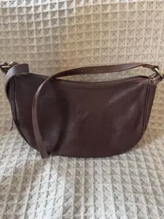 イルビゾンテ　ダークブラウン レザー ショルダーバッグ　美品✨　保存袋付き！
