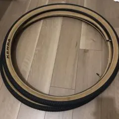 kenda small block8 29×1.9 2本セット チューブ付きのサムネイル