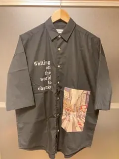 最終値下げ！デザインシャツ