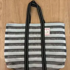 台湾　漁師バッグ　4号　白黒ボーダー