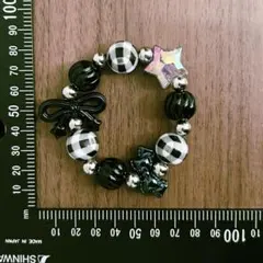 Item thumbnail for item d668ed37-53fb-45c2-bb10-a801bf99331d