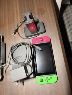 Nintendo Switch 本体 ピンク/グリーン 充電器付き