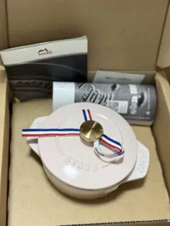 【新品未使用】STAUB ラココット de GOHAN 12cm ソルベローズのサムネイル