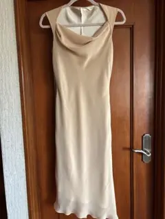 レディースノースリーブワンピース　フレア　普段着　パーティ用　サイズ9