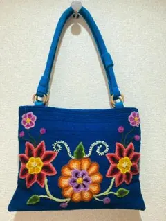 ペルー　アヤクーチョ刺繍 ハンドメイド　花柄ウール ショルダーバッグ 青