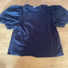 黒のパフスリーブTシャツ Ｈ＆Ｍ