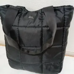 極美品　TATRAS ブラック ナイロン　トートバッグ　Ａ4可