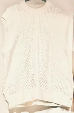 ホワイト ケーブルニット ノースリーブベスト S