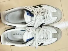 adidas スニーカー ホワイト ブラックのサムネイル