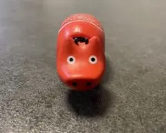 牛ならぶんです。アナザーカラー　赤