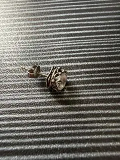 GARNI ホワイトストーンピアス 片耳用 - メルカリ