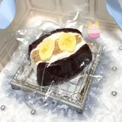 Kaiuncream カイウンクリーム ／ バナナチョコサンド