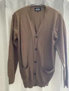 BEAMS ブラウン カーディガン Mサイズのサムネイル