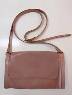 IL BISONTE（イルビゾンテ）クロスボディバッグ/ショルダーバッグ