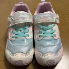 LUVRUSH カラフルスニーカー　18.5