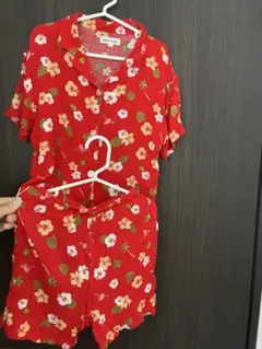 SHOO LA RUE フラワープリント アロハ　セットアップ 100 赤