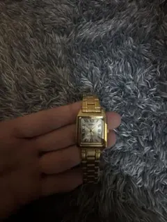 CASIO腕時計ゴールドのサムネイル