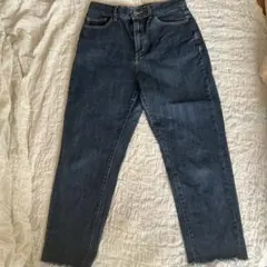 ダークブルーストレートデニムパンツ