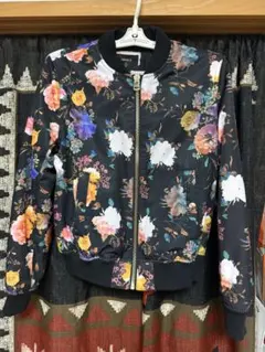 FOREVER 21 フラワープリントジャケット