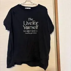 超美品　ikka ロゴプリント 半袖Tシャツ ブラック M チュニックのサムネイル