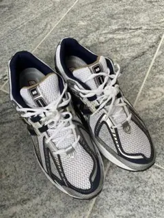 NEW BALANCE M1906RG 27.5cm