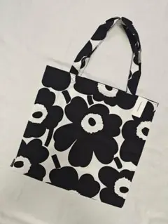 【新品】マリメッコMarimekko　キャンバス トートバッグ