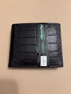 ブラックレザー二つ折り財布