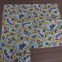 ミニオン プリント生地 綿