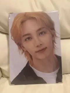 Item thumbnail for item 00c64565-e9fb-4aef-b40d-26be81d3b1ad