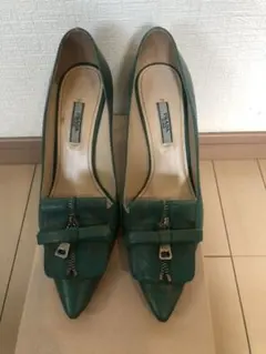 ジップデザインパンプスのサムネイル