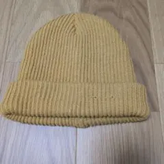 ニット帽　黄土色