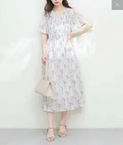 フレアスリーブお上品ワンピース