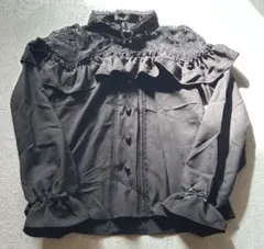 ハートチョーカー付き ブラウス