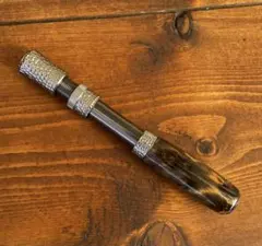 Item thumbnail for item b1e5807f-caaf-425e-8422-a2d8c8912db9