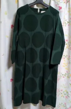 1月末まで価格ハートマーケット　　ワンピース　美品