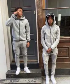 ❗️早い者勝ち❗️ NIKE テックフリース　2019モデル　上下　国内正規品