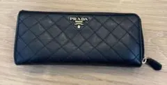 PRADA 牛革 キルティング 長財布