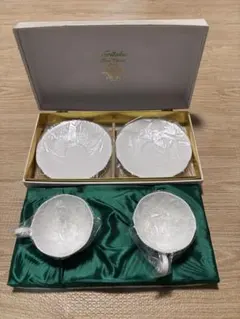 Noritake ボーンチャイナ ティーカップセット