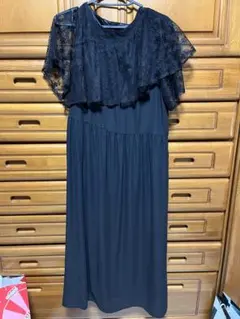 【美品】XLサイズ　レース使いワンピースのサムネイル