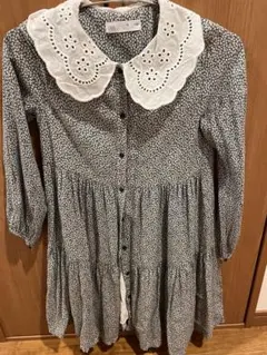 ZARA 小花柄ワンピース　サイズ10 140