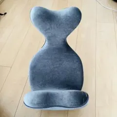 Item thumbnail for item 16ff4ba1-11b0-4cb8-9440-81b923bb3bc3