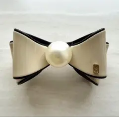 美品　LISERAI バレッタ　ベージュ