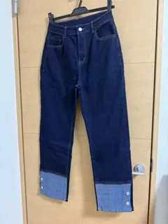 濃紺ロールアップストレートレッグデニム　NUGU