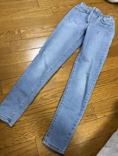 GU 150 スキニージーンズ　レギンスパンツ