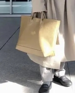 【hinakabu様】ヤングアンドオルセン　トートバッグ