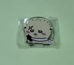 ちいかわ　ピース　アクリルスタンド　ガチャ　カプセル　ラッコ